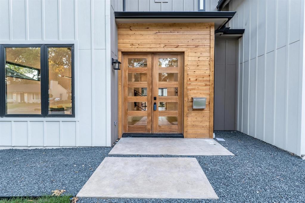 Wilshire Heights - Residential