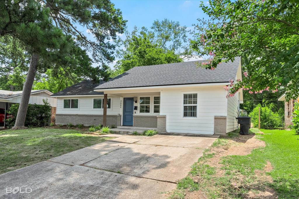 2609 Lyles