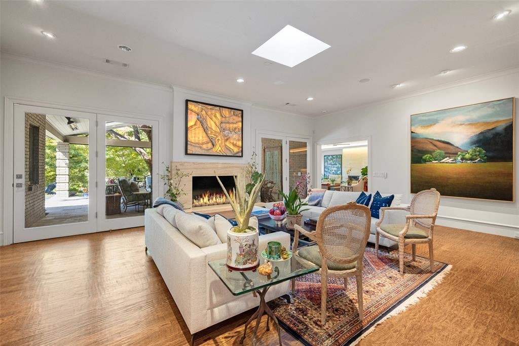 11117 Eastview Circle