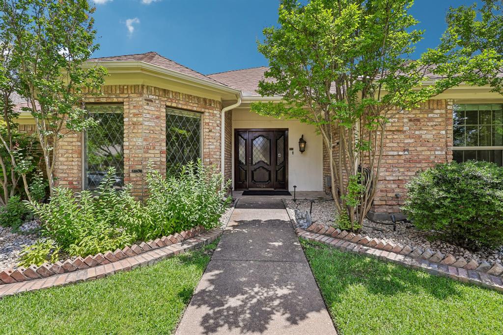 1524 Faringdon Drive