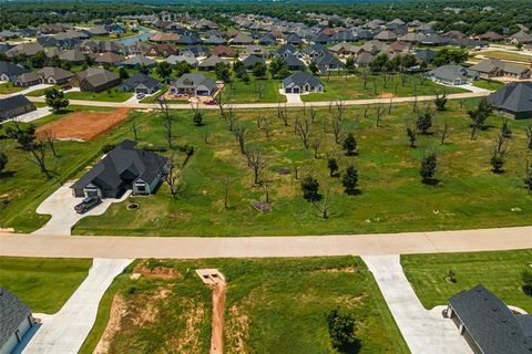 2711 Village Road Granbury TX 76049