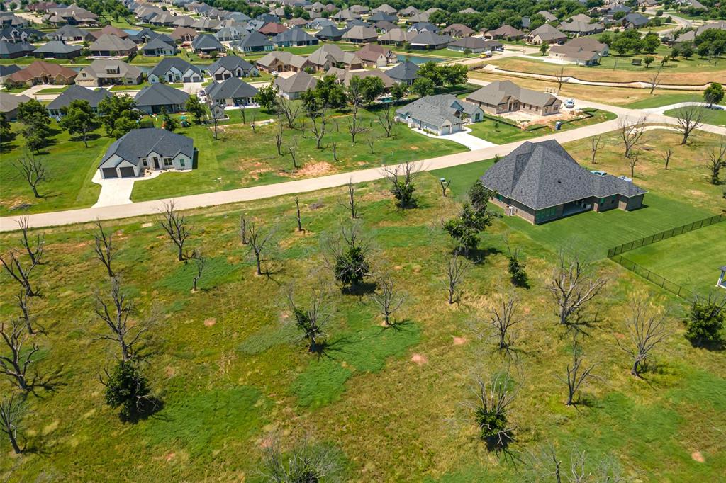 2711 Village Road