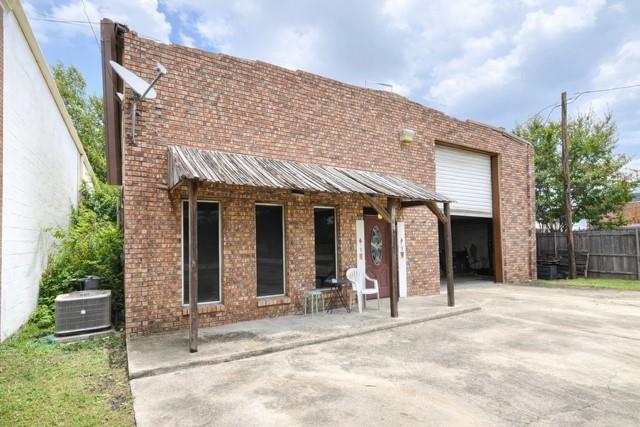 Photo of 118 W Main Street, Forney, TX 75126 (MLS # 21348516)