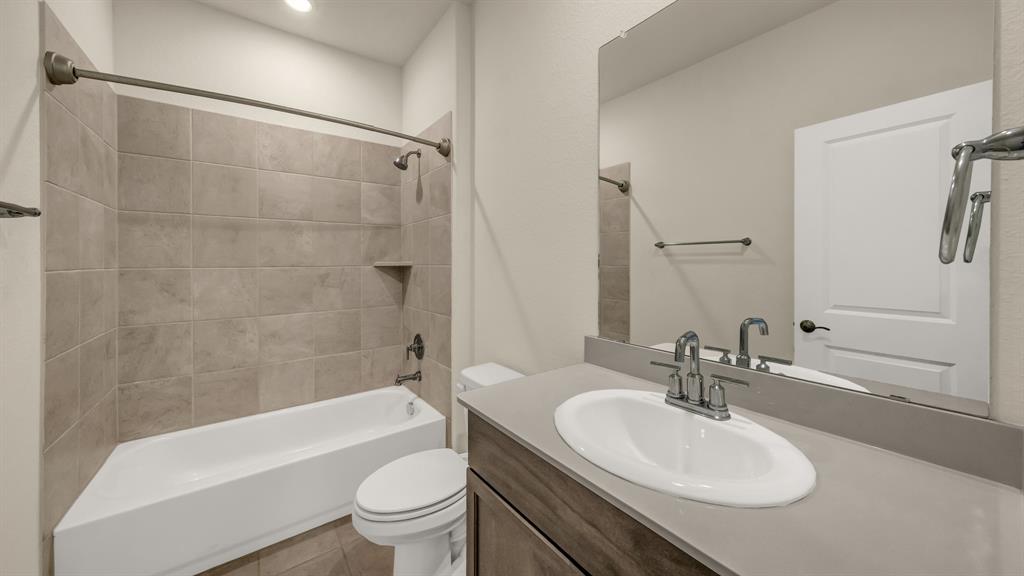 Pamilla Springs - Residential