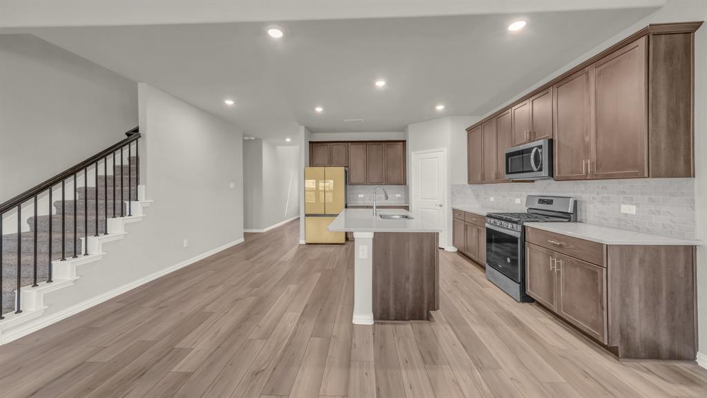 Pamilla Springs - Residential