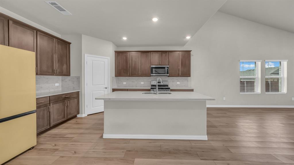 Pamilla Springs - Residential