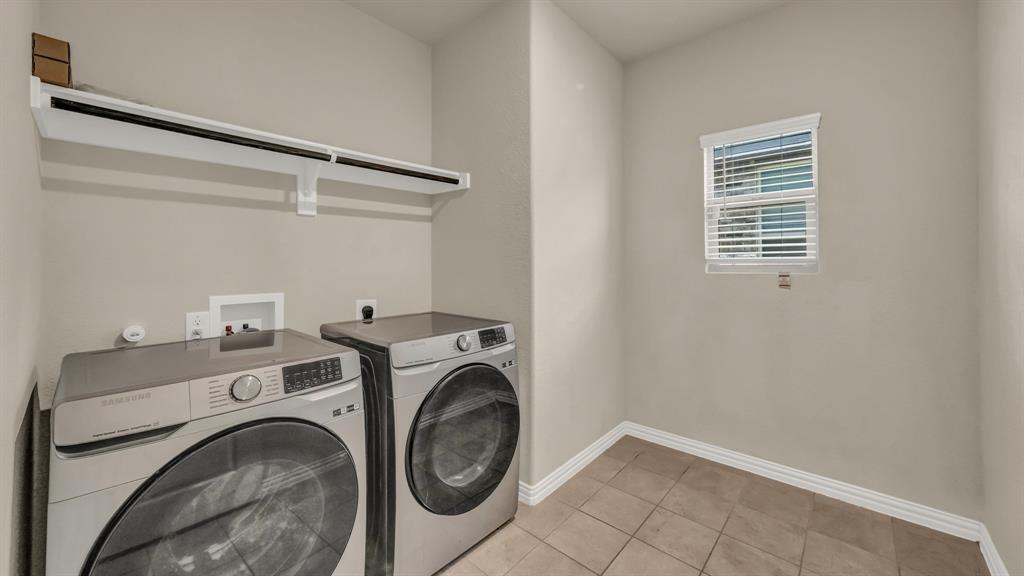 Pamilla Springs - Residential