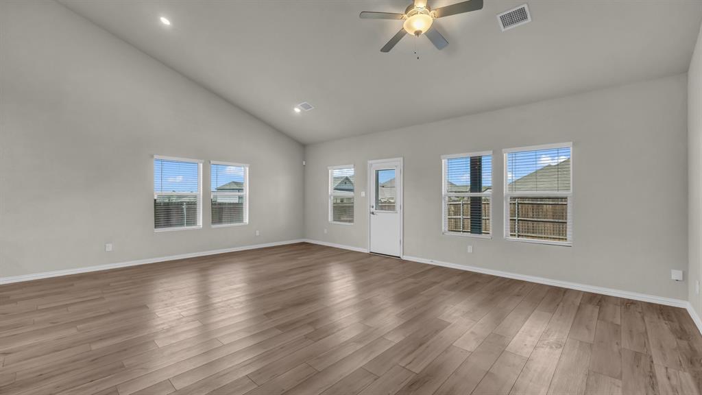 Pamilla Springs - Residential