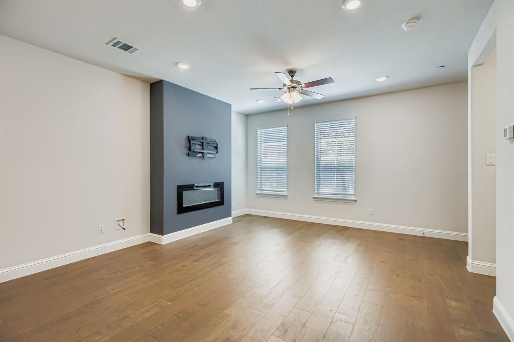 341 Blackthorne Drive