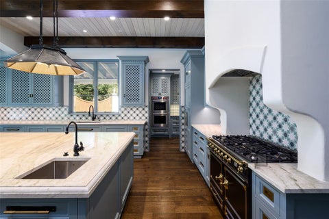 Tiny photo for 4400 Belfort Place, Highland Park, TX 75205 (MLS # 21389912)