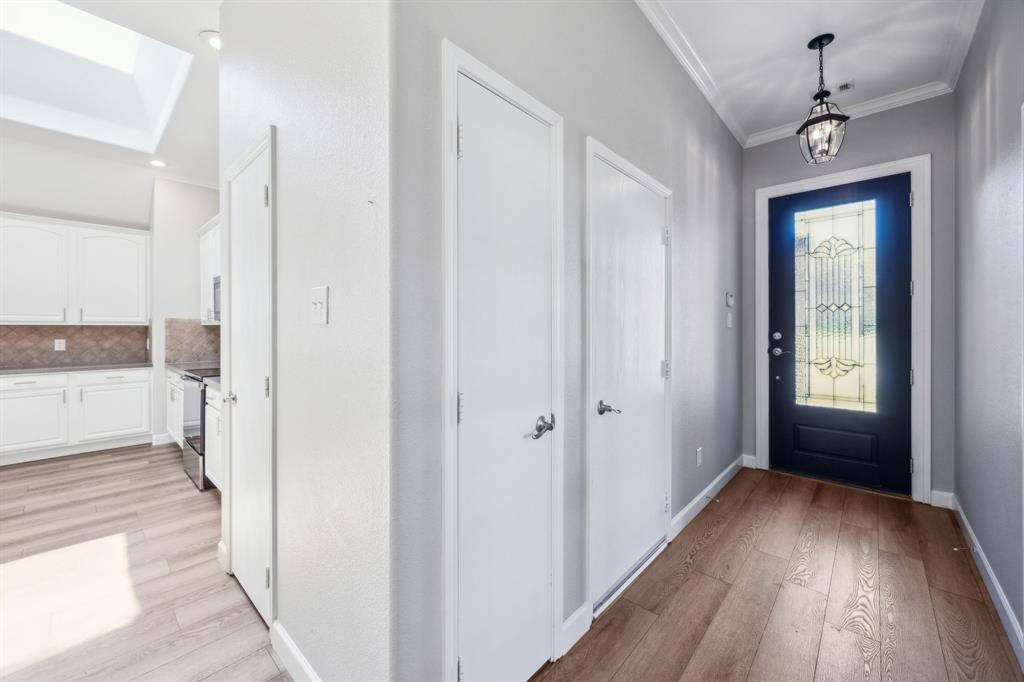 2801 Gardendale Drive