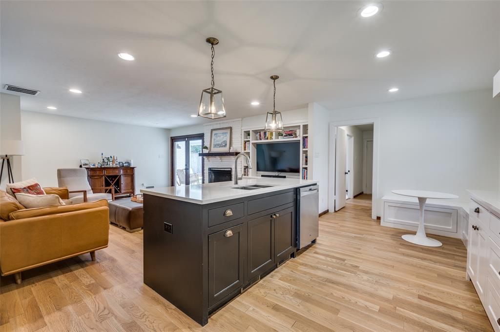 Williams Caruth - Residential Lease