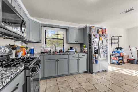 Tiny photo for 3605 Rolando Avenue, Waco, TX 76711 (MLS # 21388771)