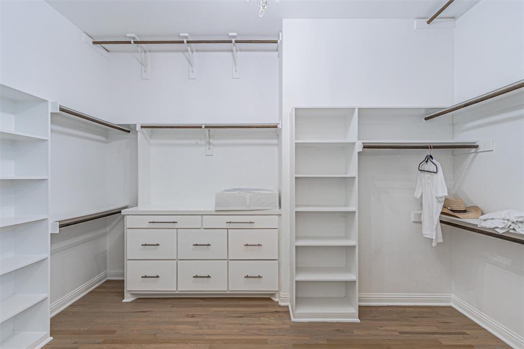 Loenard Easterwood ABS 79 - Residential