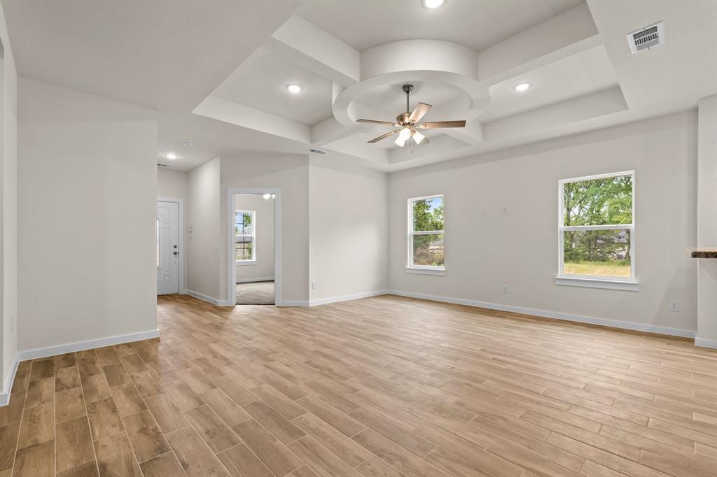 301 Kalura Way