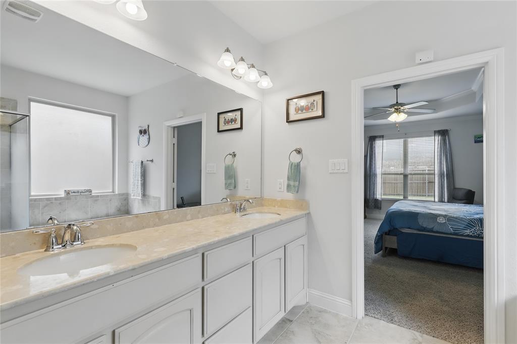 Aledo, Texas 76008, United States, 3 Bedrooms Bedrooms, ,2 BathroomsBathrooms,Residential,Active,131791