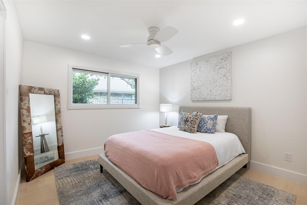 Midway Hollow Estates - Residential