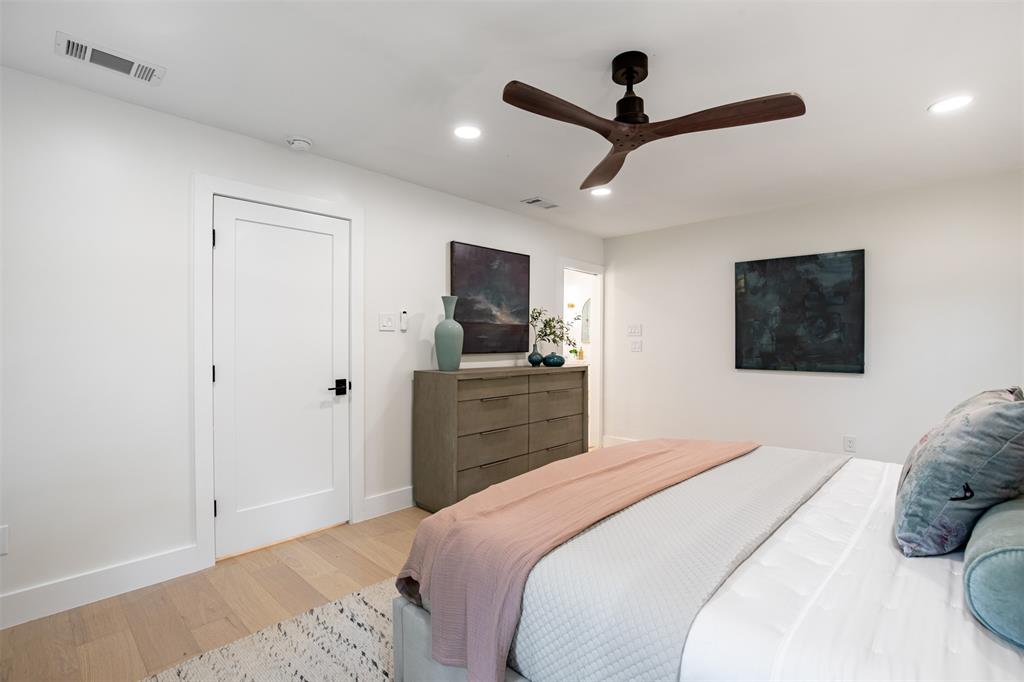 Midway Hollow Estates - Residential