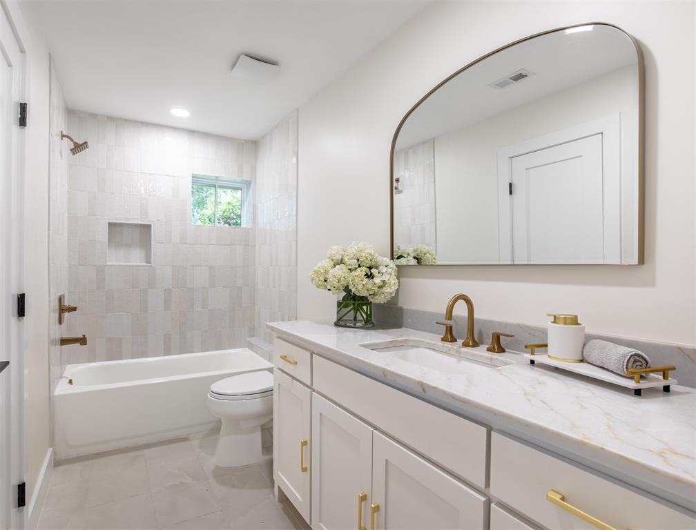Midway Hollow Estates - Residential