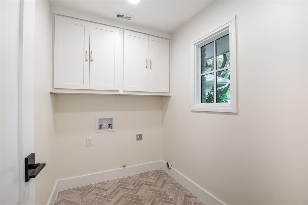 Midway Hollow Estates - Residential
