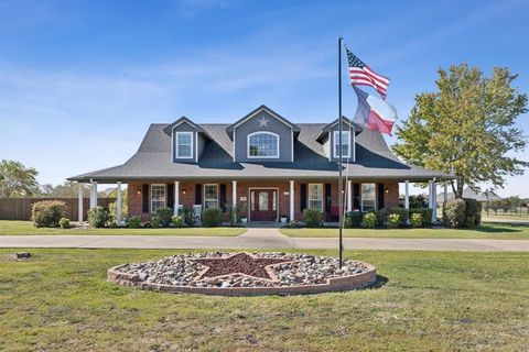 A home in Terrell