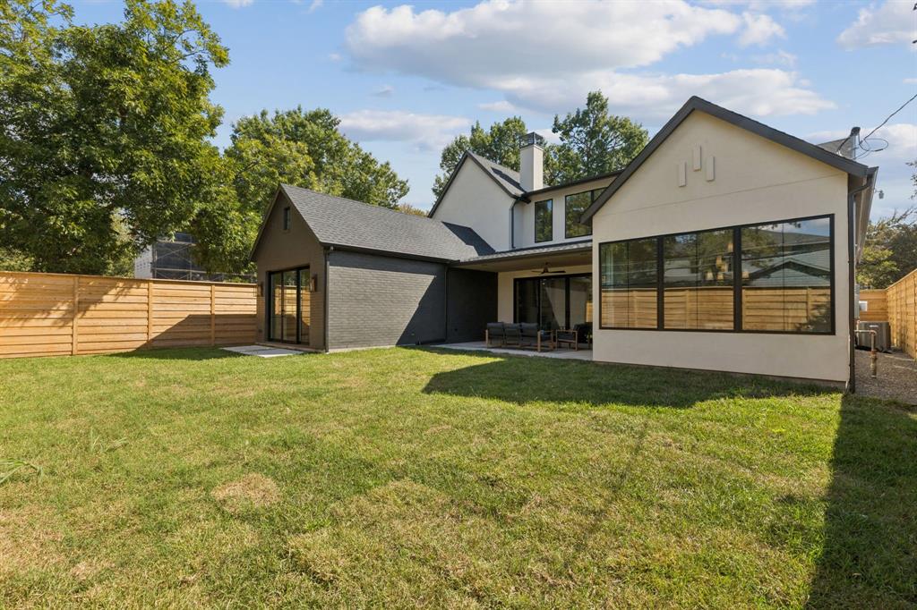 MARSH LANE 2 - Residential