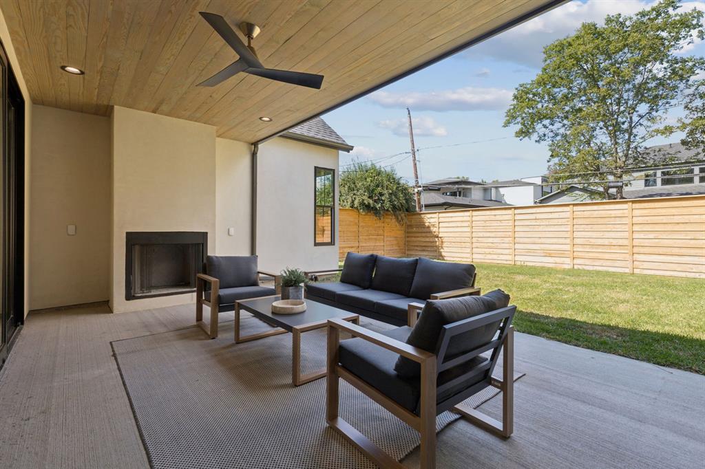 MARSH LANE 2 - Residential