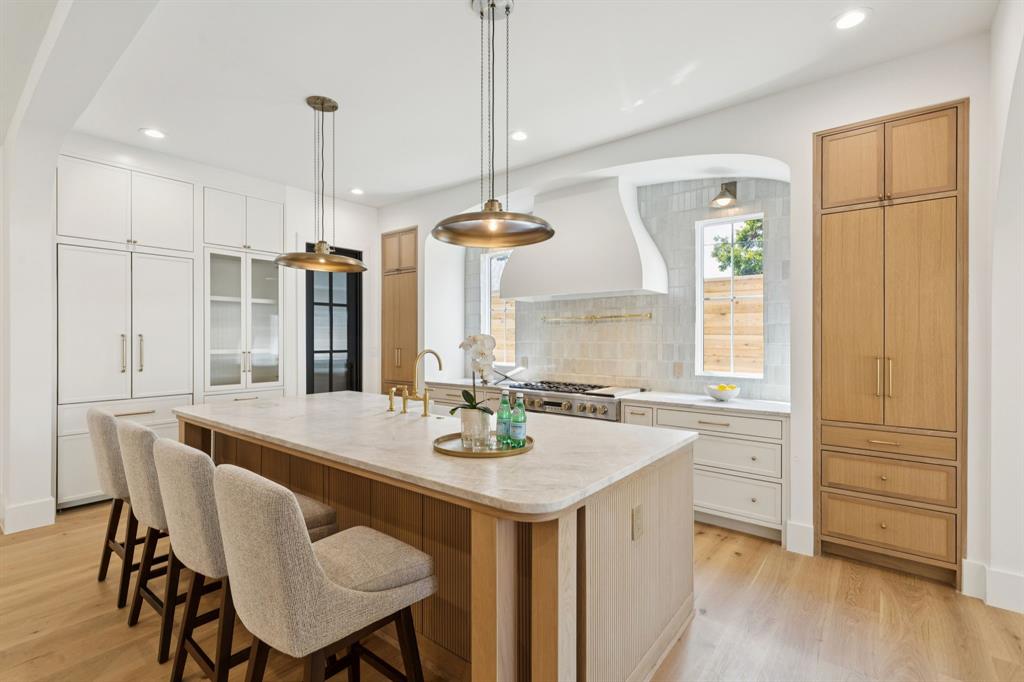 MARSH LANE 2 - Residential