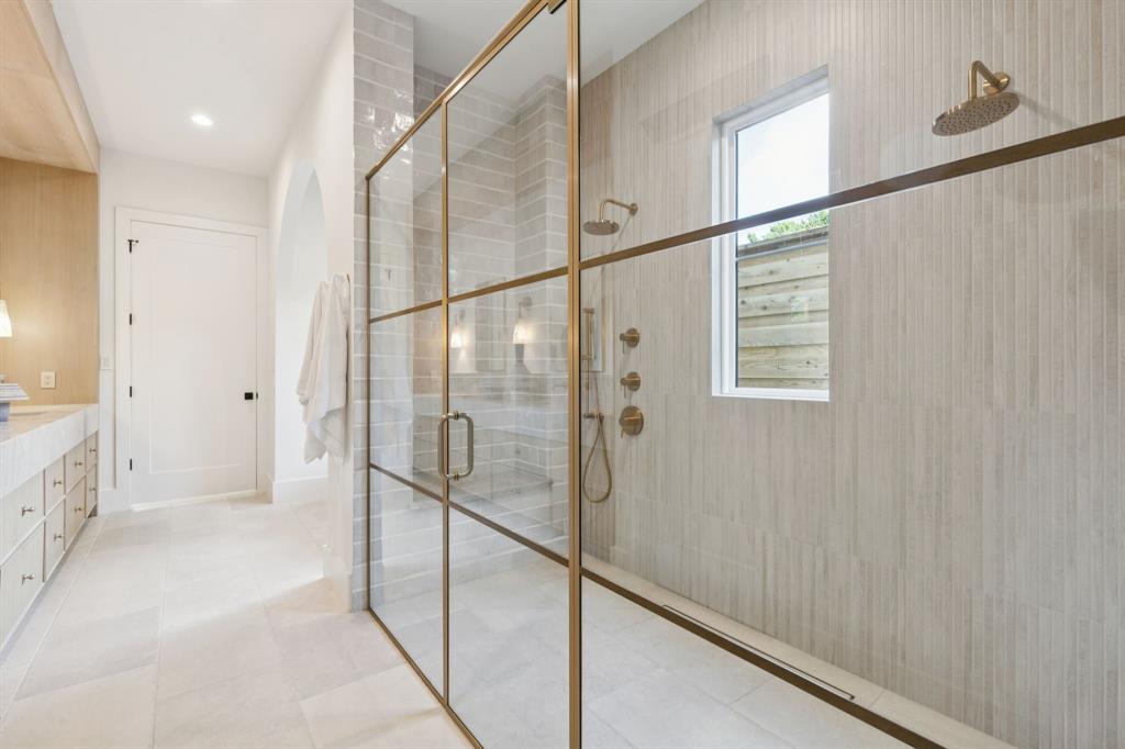 MARSH LANE 2 - Residential