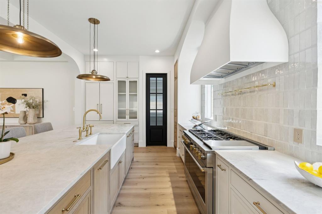 MARSH LANE 2 - Residential