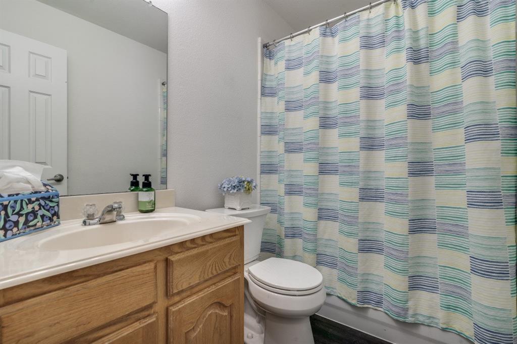 Lakewood Pointe - Residential