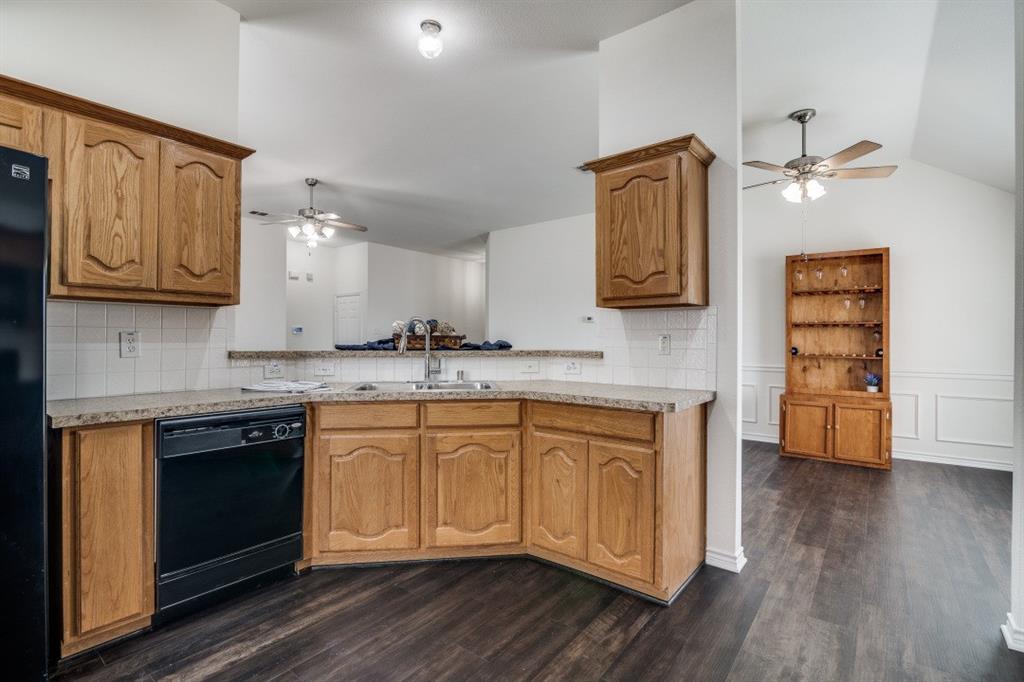 Lakewood Pointe - Residential