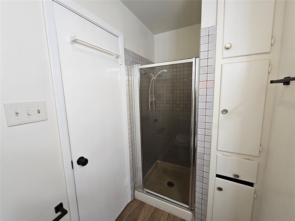 College Manors - Residential Lease