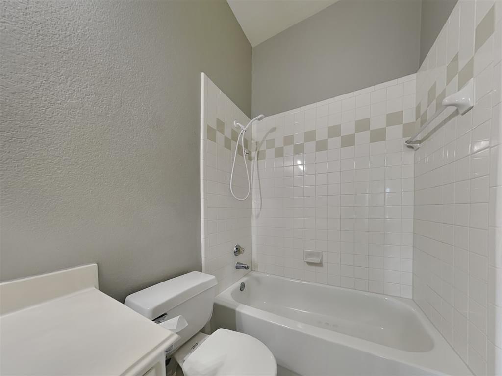 Preston Glen Ph II - Residential Lease