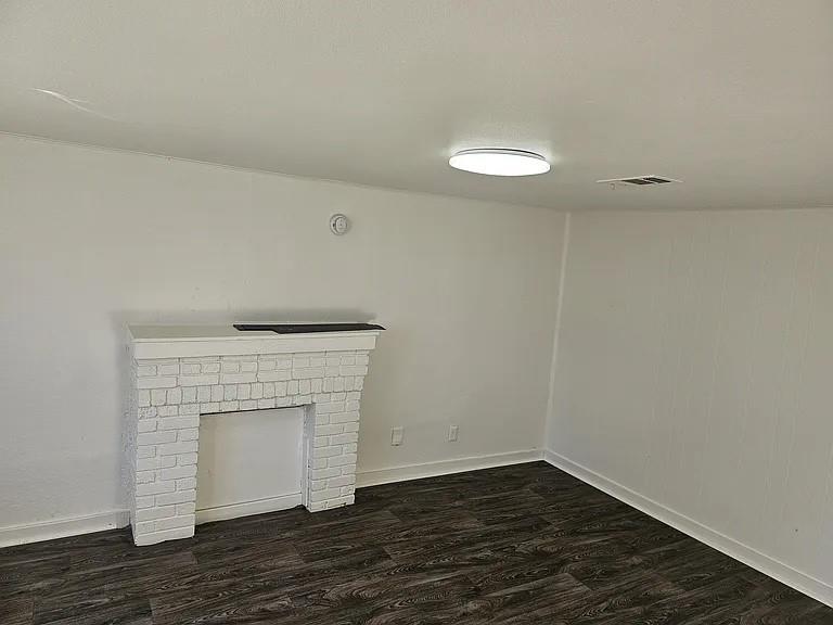 5720 Houghton Avenue