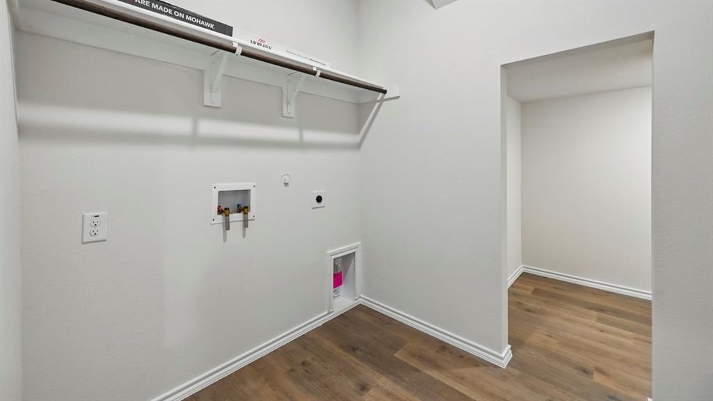 Sanger Circle - Residential