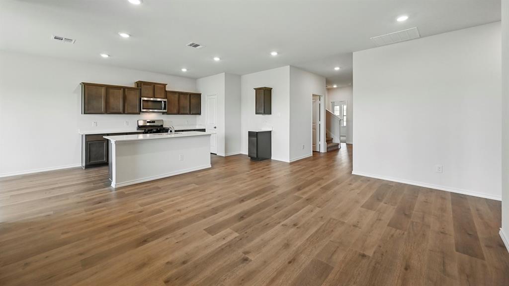 Sanger Circle - Residential