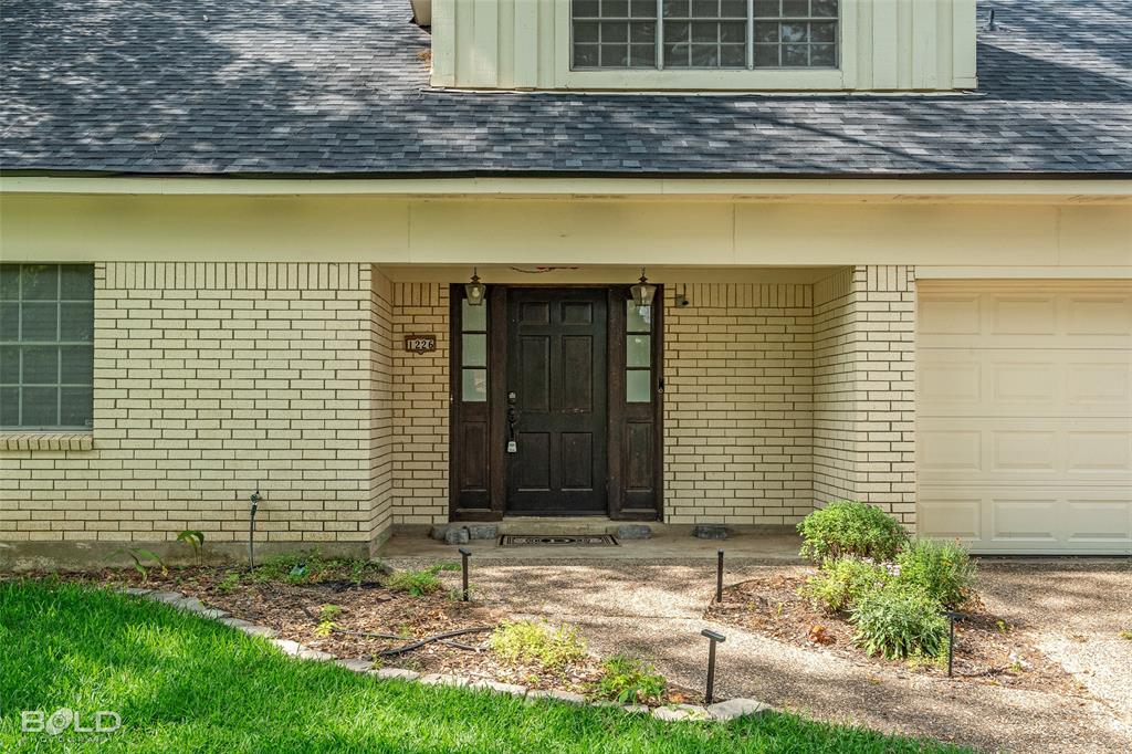 1226 Manor Place