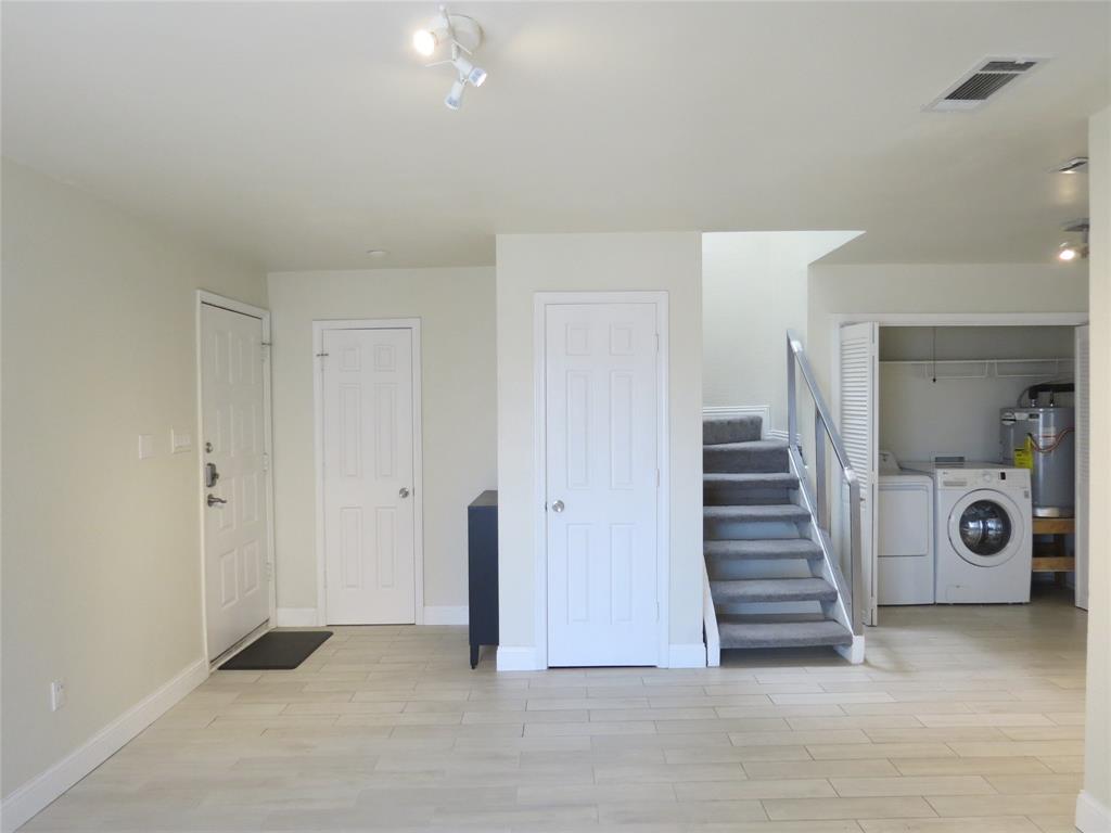 University Crossroads 01 & 02 - Residential Lease