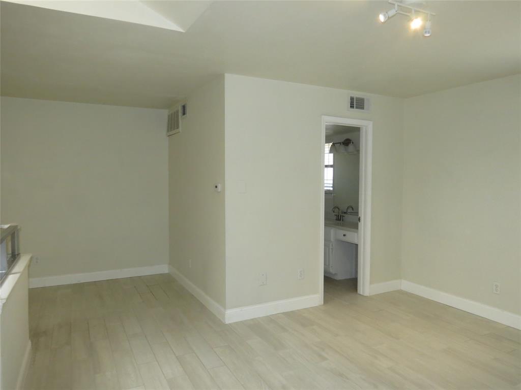 University Crossroads 01 & 02 - Residential Lease