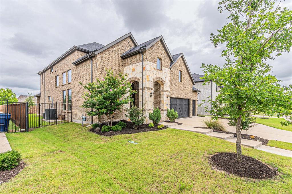 2150 Bristlegrass Road