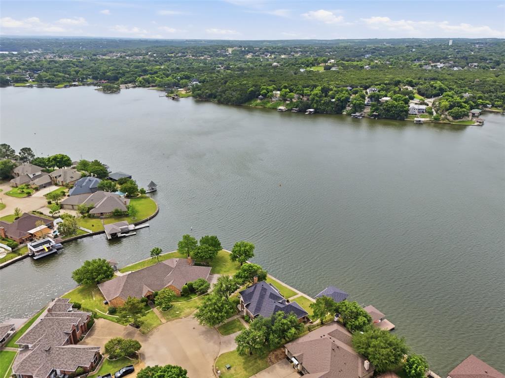 Waters Edge - Residential