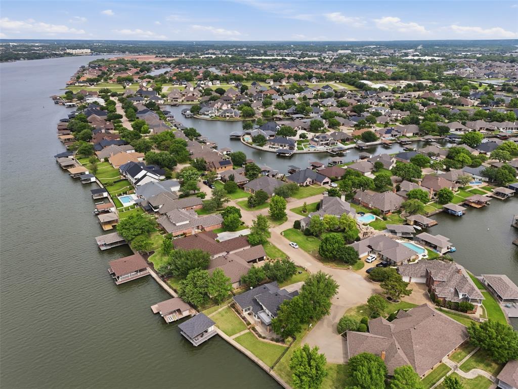 Waters Edge - Residential