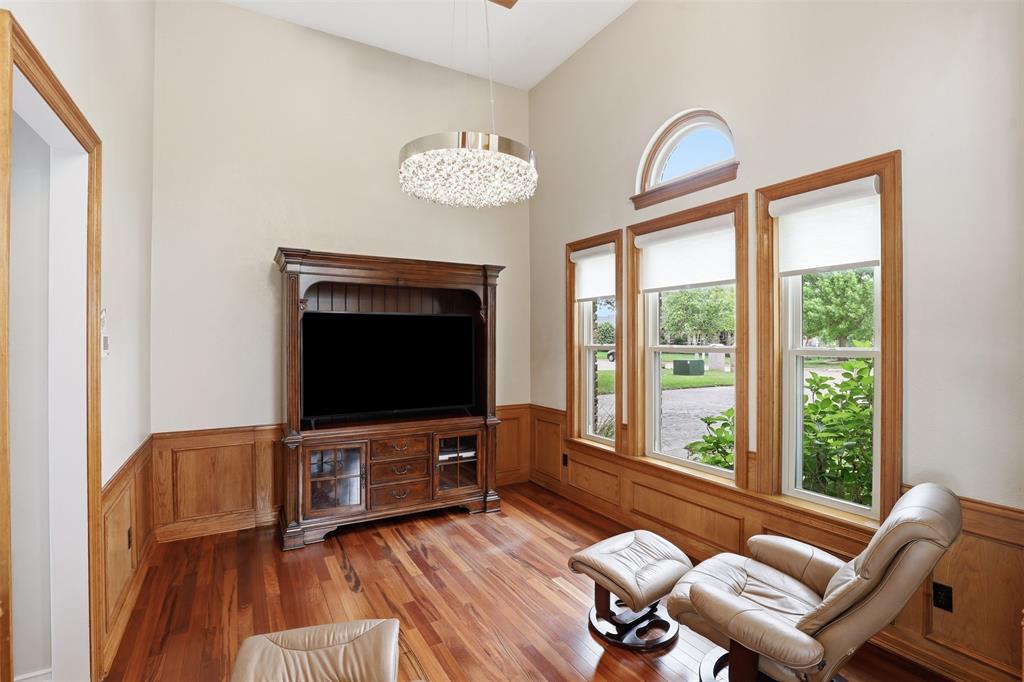 Waters Edge - Residential