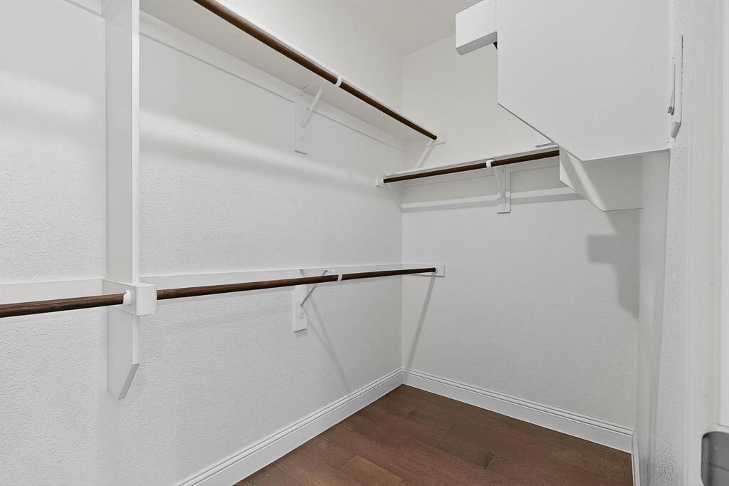 Enclave At Meadow Run, The - Residential Lease