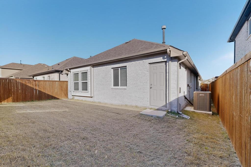 Enclave At Meadow Run, The - Residential Lease