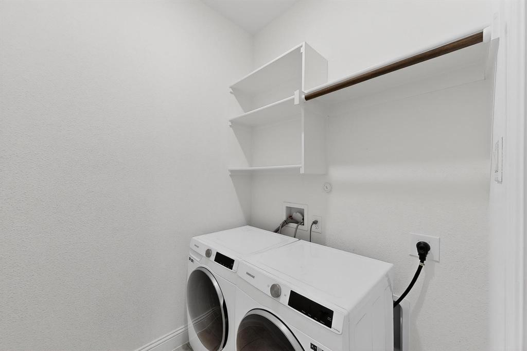 Enclave At Meadow Run, The - Residential Lease