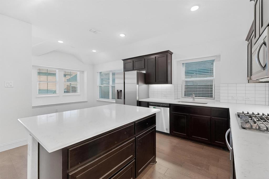 Enclave At Meadow Run, The - Residential Lease