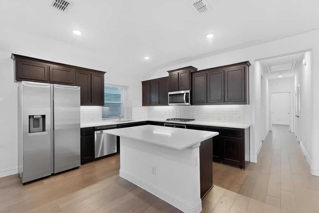 Enclave At Meadow Run, The - Residential Lease