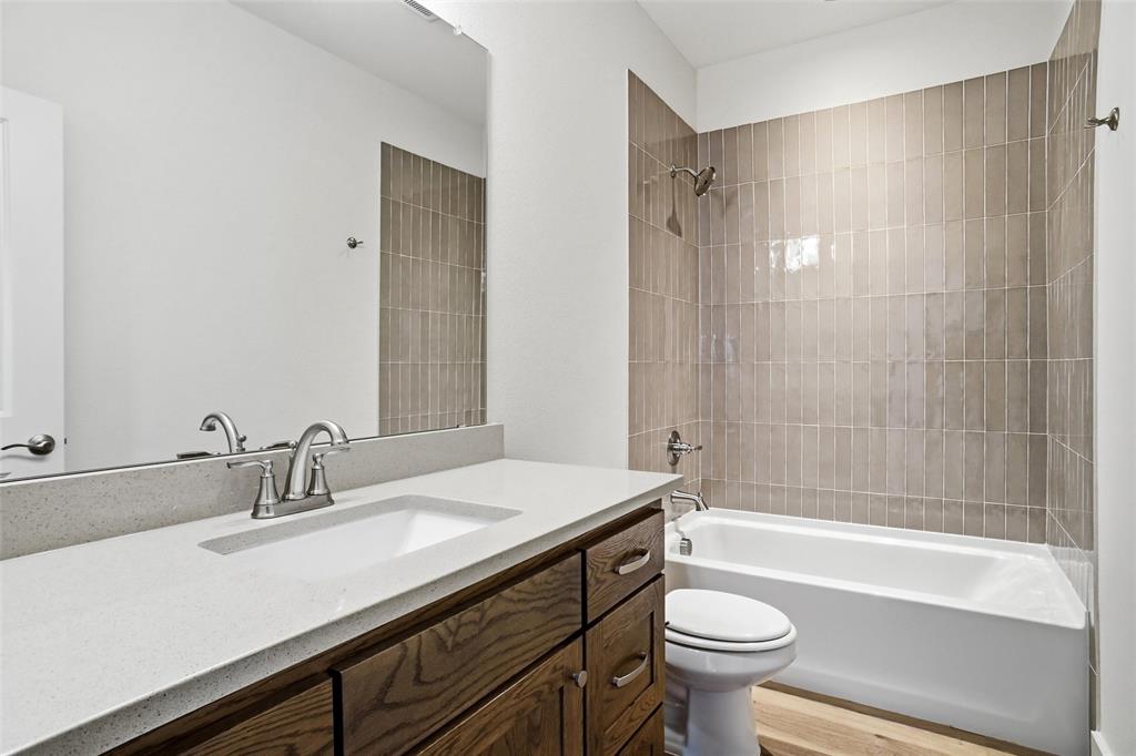 Railroad Ave Add - Residential